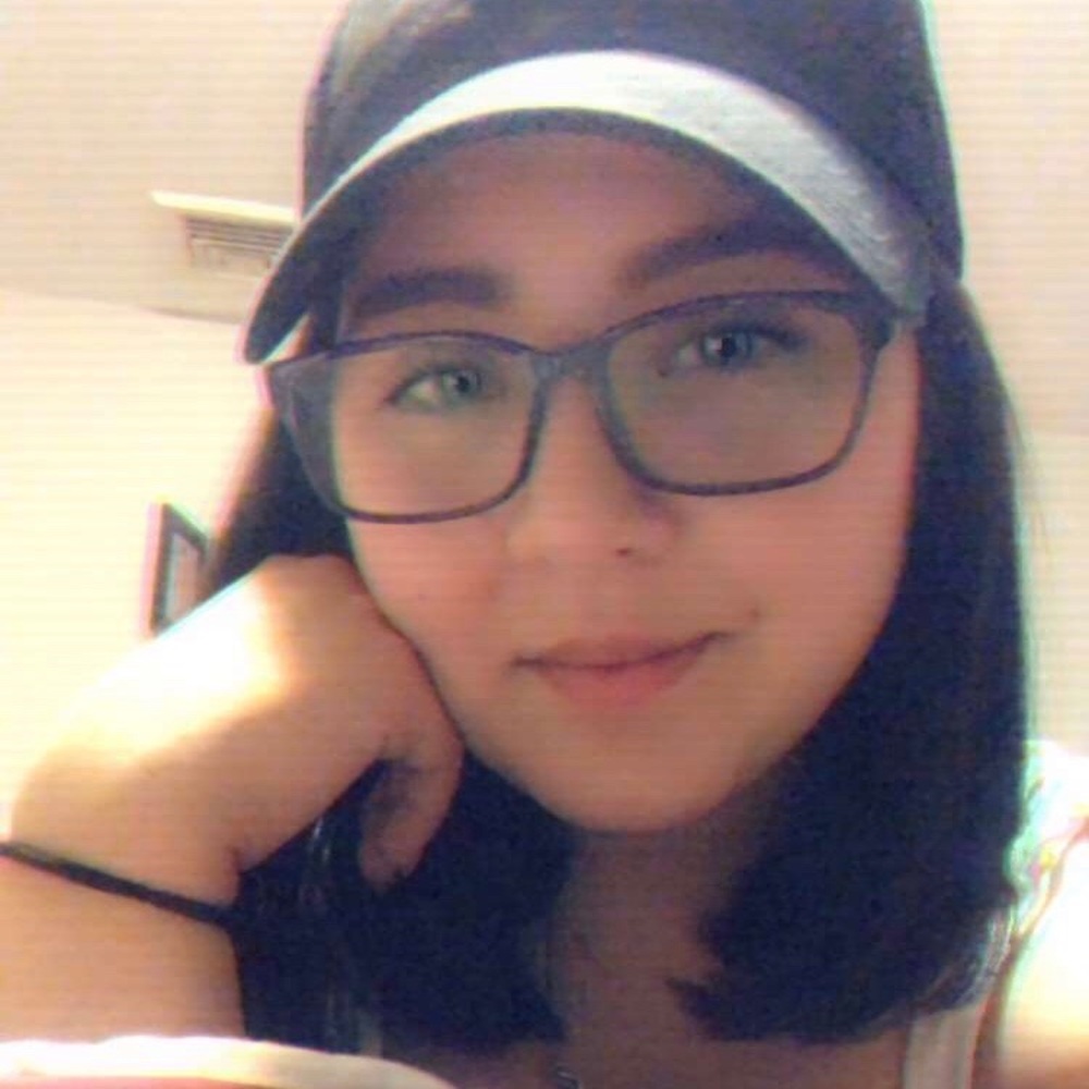 Meet your Posher, Esther